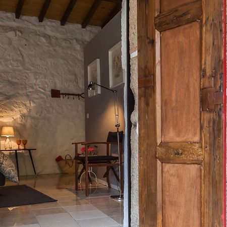 1720 Quinta Da Cancela - Winery & Farmhouse Guimaraes Exterior photo